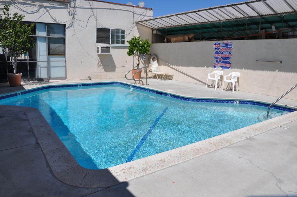 Lax Suites El Segundo Exterior photo